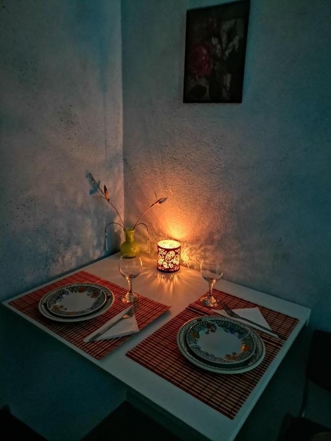 Frasta'S Rose Appartement Plaka  Buitenkant foto